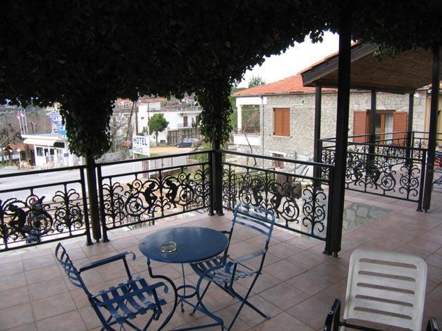 Hotel France Калампака Екстериор снимка